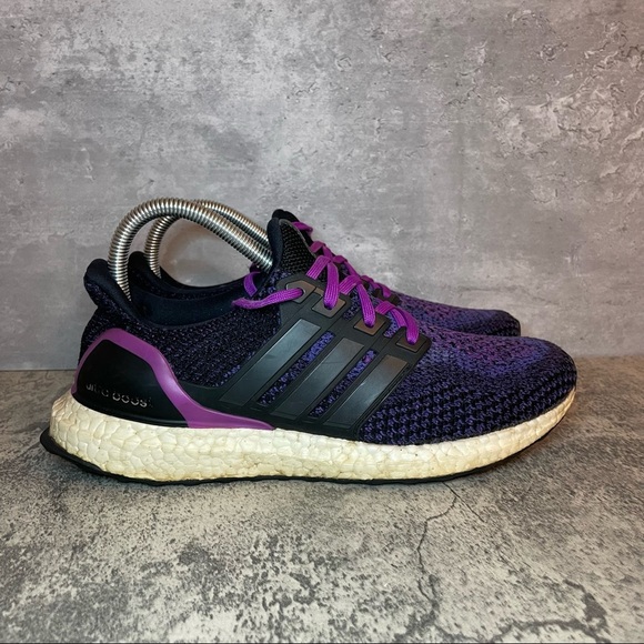 Adidas UltraBoost 2.0 Shock Purple Womens sz 8.5 - Picture 1 of 7